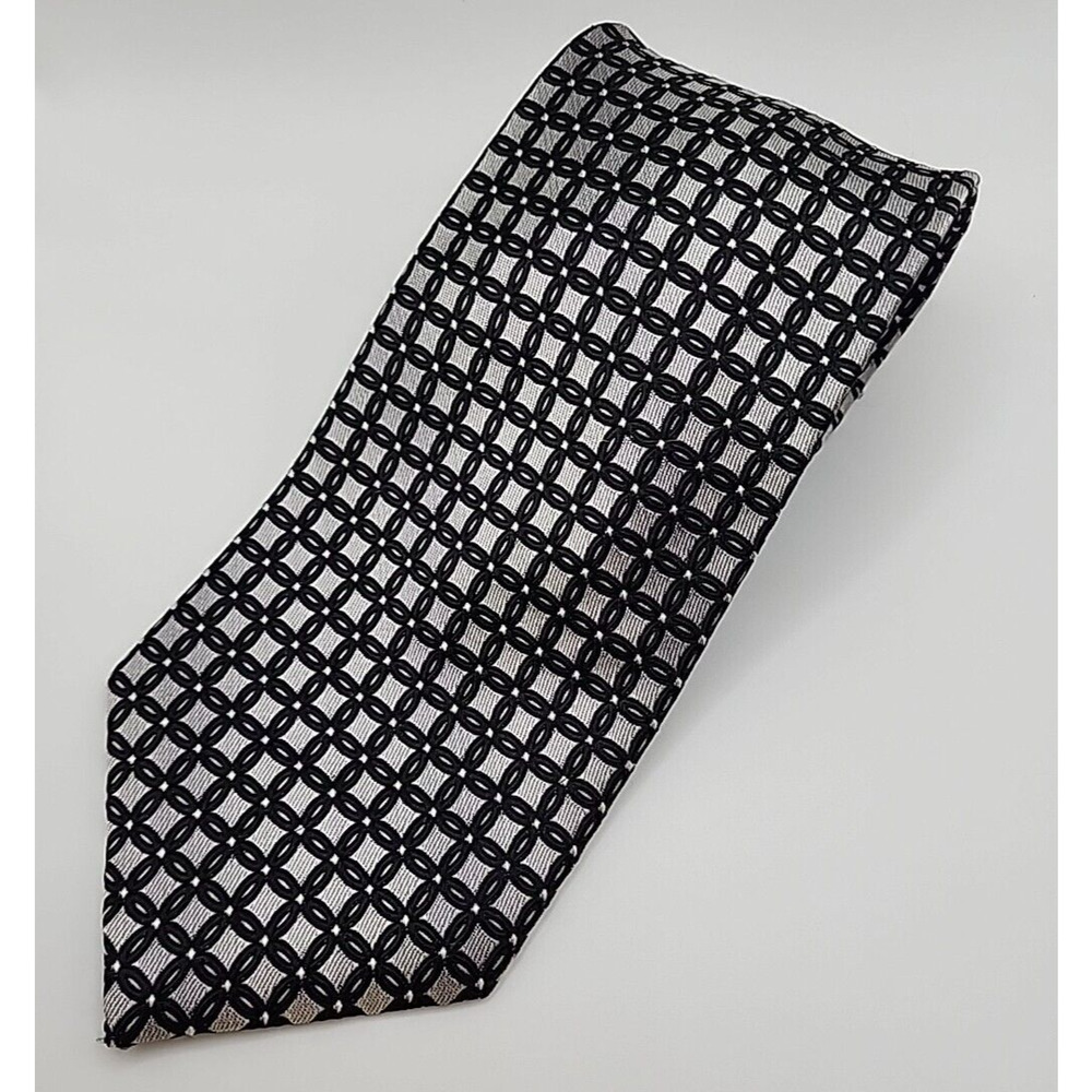 Pierre Cardin Silk Necktie Black and Silver Geometric - Like New - Picture 3 of 4